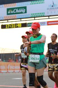 BIB: 202, 17318, 2020, 124, 50634, 
                            <button type="button" onclick="openModal(10533670)" class="btn btn-primary btn-sm float-right btn-popup" data-toggle="modal" data-target=".modal-high-quality">
                        <i class="fas fa-shopping-cart"></i> Add to Cart
                    </button>
                                            <button type="button" onclick="isThisMe(10533670, true)" class="btn btn-success btn-sm float-right btn-popup btn-isme hidden" data-toggle="tooltip" data-placement="bottom" title="นี่คือรูปของคุณใช่ไหม คลิกที่นี่เพื่อเอาเข้าอัลบั้ม">
                        <i class="fas fa-plus"></i> Add to album
                    </button>
                    <button type="button" onclick="isThisMe(10533670, false)" class="btn btn-warning btn-sm float-right btn-popup btn-isnotme hidden">
                        <i class="fas fa-ban"></i> Remove from album
                    </button>