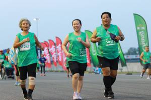 BIB: 1261, 5047, 70735
                            <button type="button" onclick="openModal(10539659)" class="btn btn-primary btn-sm float-right btn-popup" data-toggle="modal" data-target=".modal-high-quality">
                        <i class="fas fa-shopping-cart"></i> Add to Cart
                    </button>
                                            <button type="button" onclick="isThisMe(10539659, true)" class="btn btn-success btn-sm float-right btn-popup btn-isme hidden" data-toggle="tooltip" data-placement="bottom" title="นี่คือรูปของคุณใช่ไหม คลิกที่นี่เพื่อเอาเข้าอัลบั้ม">
                        <i class="fas fa-plus"></i> Add to album
                    </button>
                    <button type="button" onclick="isThisMe(10539659, false)" class="btn btn-warning btn-sm float-right btn-popup btn-isnotme hidden">
                        <i class="fas fa-ban"></i> Remove from album
                    </button>