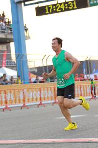 BIB: 172431, 1355
                            <button type="button" onclick="openModal(10531505)" class="btn btn-primary btn-sm float-right btn-popup" data-toggle="modal" data-target=".modal-high-quality">
                        <i class="fas fa-shopping-cart"></i> Add to Cart
                    </button>
                                            <button type="button" onclick="isThisMe(10531505, true)" class="btn btn-success btn-sm float-right btn-popup btn-isme hidden" data-toggle="tooltip" data-placement="bottom" title="นี่คือรูปของคุณใช่ไหม คลิกที่นี่เพื่อเอาเข้าอัลบั้ม">
                        <i class="fas fa-plus"></i> Add to album
                    </button>
                    <button type="button" onclick="isThisMe(10531505, false)" class="btn btn-warning btn-sm float-right btn-popup btn-isnotme hidden">
                        <i class="fas fa-ban"></i> Remove from album
                    </button>