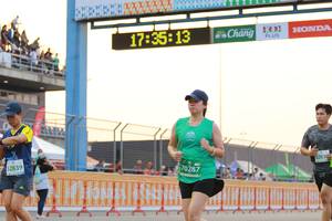 BIB: 173513, 52839, 5283, 70287
                            <button type="button" onclick="openModal(10534969)" class="btn btn-primary btn-sm float-right btn-popup" data-toggle="modal" data-target=".modal-high-quality">
                        <i class="fas fa-shopping-cart"></i> Add to Cart
                    </button>
                                            <button type="button" onclick="isThisMe(10534969, true)" class="btn btn-success btn-sm float-right btn-popup btn-isme hidden" data-toggle="tooltip" data-placement="bottom" title="นี่คือรูปของคุณใช่ไหม คลิกที่นี่เพื่อเอาเข้าอัลบั้ม">
                        <i class="fas fa-plus"></i> Add to album
                    </button>
                    <button type="button" onclick="isThisMe(10534969, false)" class="btn btn-warning btn-sm float-right btn-popup btn-isnotme hidden">
                        <i class="fas fa-ban"></i> Remove from album
                    </button>