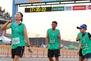 BIB: 173522, 52887, 50385, 51536
                            <button type="button" onclick="openModal(10535028)" class="btn btn-primary btn-sm float-right btn-popup" data-toggle="modal" data-target=".modal-high-quality">
                        <i class="fas fa-shopping-cart"></i> Add to Cart
                    </button>
                                            <button type="button" onclick="isThisMe(10535028, true)" class="btn btn-success btn-sm float-right btn-popup btn-isme hidden" data-toggle="tooltip" data-placement="bottom" title="นี่คือรูปของคุณใช่ไหม คลิกที่นี่เพื่อเอาเข้าอัลบั้ม">
                        <i class="fas fa-plus"></i> Add to album
                    </button>
                    <button type="button" onclick="isThisMe(10535028, false)" class="btn btn-warning btn-sm float-right btn-popup btn-isnotme hidden">
                        <i class="fas fa-ban"></i> Remove from album
                    </button>