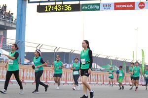 BIB: 174336, 866, 938
                            <button type="button" onclick="openModal(10538568)" class="btn btn-primary btn-sm float-right btn-popup" data-toggle="modal" data-target=".modal-high-quality">
                        <i class="fas fa-shopping-cart"></i> Add to Cart
                    </button>
                                            <button type="button" onclick="isThisMe(10538568, true)" class="btn btn-success btn-sm float-right btn-popup btn-isme hidden" data-toggle="tooltip" data-placement="bottom" title="นี่คือรูปของคุณใช่ไหม คลิกที่นี่เพื่อเอาเข้าอัลบั้ม">
                        <i class="fas fa-plus"></i> Add to album
                    </button>
                    <button type="button" onclick="isThisMe(10538568, false)" class="btn btn-warning btn-sm float-right btn-popup btn-isnotme hidden">
                        <i class="fas fa-ban"></i> Remove from album
                    </button>