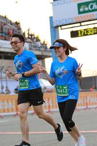 BIB: 1733, 70413, 70412
                            <button type="button" onclick="openModal(10534071)" class="btn btn-primary btn-sm float-right btn-popup" data-toggle="modal" data-target=".modal-high-quality">
                        <i class="fas fa-shopping-cart"></i> Add to Cart
                    </button>
                                            <button type="button" onclick="isThisMe(10534071, true)" class="btn btn-success btn-sm float-right btn-popup btn-isme hidden" data-toggle="tooltip" data-placement="bottom" title="นี่คือรูปของคุณใช่ไหม คลิกที่นี่เพื่อเอาเข้าอัลบั้ม">
                        <i class="fas fa-plus"></i> Add to album
                    </button>
                    <button type="button" onclick="isThisMe(10534071, false)" class="btn btn-warning btn-sm float-right btn-popup btn-isnotme hidden">
                        <i class="fas fa-ban"></i> Remove from album
                    </button>