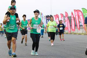 BIB: 523, 53342, 51908, 19105
                            <button type="button" onclick="openModal(10539183)" class="btn btn-primary btn-sm float-right btn-popup" data-toggle="modal" data-target=".modal-high-quality">
                        <i class="fas fa-shopping-cart"></i> Add to Cart
                    </button>
                                            <button type="button" onclick="isThisMe(10539183, true)" class="btn btn-success btn-sm float-right btn-popup btn-isme hidden" data-toggle="tooltip" data-placement="bottom" title="นี่คือรูปของคุณใช่ไหม คลิกที่นี่เพื่อเอาเข้าอัลบั้ม">
                        <i class="fas fa-plus"></i> Add to album
                    </button>
                    <button type="button" onclick="isThisMe(10539183, false)" class="btn btn-warning btn-sm float-right btn-popup btn-isnotme hidden">
                        <i class="fas fa-ban"></i> Remove from album
                    </button>
