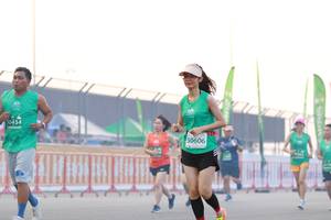 BIB: 50434, 50606
                            <button type="button" onclick="openModal(10538539)" class="btn btn-primary btn-sm float-right btn-popup" data-toggle="modal" data-target=".modal-high-quality">
                        <i class="fas fa-shopping-cart"></i> Add to Cart
                    </button>
                                            <button type="button" onclick="isThisMe(10538539, true)" class="btn btn-success btn-sm float-right btn-popup btn-isme hidden" data-toggle="tooltip" data-placement="bottom" title="นี่คือรูปของคุณใช่ไหม คลิกที่นี่เพื่อเอาเข้าอัลบั้ม">
                        <i class="fas fa-plus"></i> Add to album
                    </button>
                    <button type="button" onclick="isThisMe(10538539, false)" class="btn btn-warning btn-sm float-right btn-popup btn-isnotme hidden">
                        <i class="fas fa-ban"></i> Remove from album
                    </button>