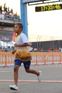 BIB: 173346
                            <button type="button" onclick="openModal(10534309)" class="btn btn-primary btn-sm float-right btn-popup" data-toggle="modal" data-target=".modal-high-quality">
                        <i class="fas fa-shopping-cart"></i> Add to Cart
                    </button>
                                            <button type="button" onclick="isThisMe(10534309, true)" class="btn btn-success btn-sm float-right btn-popup btn-isme hidden" data-toggle="tooltip" data-placement="bottom" title="นี่คือรูปของคุณใช่ไหม คลิกที่นี่เพื่อเอาเข้าอัลบั้ม">
                        <i class="fas fa-plus"></i> Add to album
                    </button>
                    <button type="button" onclick="isThisMe(10534309, false)" class="btn btn-warning btn-sm float-right btn-popup btn-isnotme hidden">
                        <i class="fas fa-ban"></i> Remove from album
                    </button>