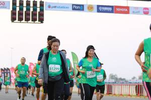 BIB: 51299, 52984
                            <button type="button" onclick="openModal(10538801)" class="btn btn-primary btn-sm float-right btn-popup" data-toggle="modal" data-target=".modal-high-quality">
                        <i class="fas fa-shopping-cart"></i> Add to Cart
                    </button>
                                            <button type="button" onclick="isThisMe(10538801, true)" class="btn btn-success btn-sm float-right btn-popup btn-isme hidden" data-toggle="tooltip" data-placement="bottom" title="นี่คือรูปของคุณใช่ไหม คลิกที่นี่เพื่อเอาเข้าอัลบั้ม">
                        <i class="fas fa-plus"></i> Add to album
                    </button>
                    <button type="button" onclick="isThisMe(10538801, false)" class="btn btn-warning btn-sm float-right btn-popup btn-isnotme hidden">
                        <i class="fas fa-ban"></i> Remove from album
                    </button>