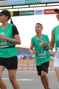 BIB: 1699, 50099
                            <button type="button" onclick="openModal(10532914)" class="btn btn-primary btn-sm float-right btn-popup" data-toggle="modal" data-target=".modal-high-quality">
                        <i class="fas fa-shopping-cart"></i> Add to Cart
                    </button>
                                            <button type="button" onclick="isThisMe(10532914, true)" class="btn btn-success btn-sm float-right btn-popup btn-isme hidden" data-toggle="tooltip" data-placement="bottom" title="นี่คือรูปของคุณใช่ไหม คลิกที่นี่เพื่อเอาเข้าอัลบั้ม">
                        <i class="fas fa-plus"></i> Add to album
                    </button>
                    <button type="button" onclick="isThisMe(10532914, false)" class="btn btn-warning btn-sm float-right btn-popup btn-isnotme hidden">
                        <i class="fas fa-ban"></i> Remove from album
                    </button>