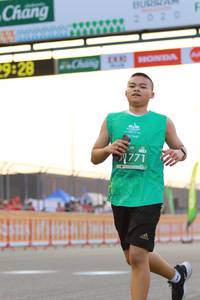 BIB: 2020, 9428, 771
                            <button type="button" onclick="openModal(10532987)" class="btn btn-primary btn-sm float-right btn-popup" data-toggle="modal" data-target=".modal-high-quality">
                        <i class="fas fa-shopping-cart"></i> Add to Cart
                    </button>
                                            <button type="button" onclick="isThisMe(10532987, true)" class="btn btn-success btn-sm float-right btn-popup btn-isme hidden" data-toggle="tooltip" data-placement="bottom" title="นี่คือรูปของคุณใช่ไหม คลิกที่นี่เพื่อเอาเข้าอัลบั้ม">
                        <i class="fas fa-plus"></i> Add to album
                    </button>
                    <button type="button" onclick="isThisMe(10532987, false)" class="btn btn-warning btn-sm float-right btn-popup btn-isnotme hidden">
                        <i class="fas fa-ban"></i> Remove from album
                    </button>