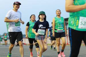 BIB: 000, 520, 5208, 51521, 52258
                            <button type="button" onclick="openModal(10539634)" class="btn btn-primary btn-sm float-right btn-popup" data-toggle="modal" data-target=".modal-high-quality">
                        <i class="fas fa-shopping-cart"></i> Add to Cart
                    </button>
                                            <button type="button" onclick="isThisMe(10539634, true)" class="btn btn-success btn-sm float-right btn-popup btn-isme hidden" data-toggle="tooltip" data-placement="bottom" title="นี่คือรูปของคุณใช่ไหม คลิกที่นี่เพื่อเอาเข้าอัลบั้ม">
                        <i class="fas fa-plus"></i> Add to album
                    </button>
                    <button type="button" onclick="isThisMe(10539634, false)" class="btn btn-warning btn-sm float-right btn-popup btn-isnotme hidden">
                        <i class="fas fa-ban"></i> Remove from album
                    </button>