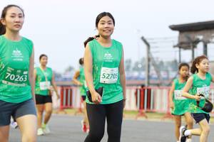 BIB: 52705, 70263
                            <button type="button" onclick="openModal(10539344)" class="btn btn-primary btn-sm float-right btn-popup" data-toggle="modal" data-target=".modal-high-quality">
                        <i class="fas fa-shopping-cart"></i> Add to Cart
                    </button>
                                            <button type="button" onclick="isThisMe(10539344, true)" class="btn btn-success btn-sm float-right btn-popup btn-isme hidden" data-toggle="tooltip" data-placement="bottom" title="นี่คือรูปของคุณใช่ไหม คลิกที่นี่เพื่อเอาเข้าอัลบั้ม">
                        <i class="fas fa-plus"></i> Add to album
                    </button>
                    <button type="button" onclick="isThisMe(10539344, false)" class="btn btn-warning btn-sm float-right btn-popup btn-isnotme hidden">
                        <i class="fas fa-ban"></i> Remove from album
                    </button>