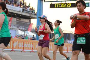 BIB: 1735, 50563, 51287, 50468
                            <button type="button" onclick="openModal(10535127)" class="btn btn-primary btn-sm float-right btn-popup" data-toggle="modal" data-target=".modal-high-quality">
                        <i class="fas fa-shopping-cart"></i> Add to Cart
                    </button>
                                            <button type="button" onclick="isThisMe(10535127, true)" class="btn btn-success btn-sm float-right btn-popup btn-isme hidden" data-toggle="tooltip" data-placement="bottom" title="นี่คือรูปของคุณใช่ไหม คลิกที่นี่เพื่อเอาเข้าอัลบั้ม">
                        <i class="fas fa-plus"></i> Add to album
                    </button>
                    <button type="button" onclick="isThisMe(10535127, false)" class="btn btn-warning btn-sm float-right btn-popup btn-isnotme hidden">
                        <i class="fas fa-ban"></i> Remove from album
                    </button>