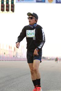 BIB: 473
                            <button type="button" onclick="openModal(10530413)" class="btn btn-primary btn-sm float-right btn-popup" data-toggle="modal" data-target=".modal-high-quality">
                        <i class="fas fa-shopping-cart"></i> Add to Cart
                    </button>
                                            <button type="button" onclick="isThisMe(10530413, true)" class="btn btn-success btn-sm float-right btn-popup btn-isme hidden" data-toggle="tooltip" data-placement="bottom" title="นี่คือรูปของคุณใช่ไหม คลิกที่นี่เพื่อเอาเข้าอัลบั้ม">
                        <i class="fas fa-plus"></i> Add to album
                    </button>
                    <button type="button" onclick="isThisMe(10530413, false)" class="btn btn-warning btn-sm float-right btn-popup btn-isnotme hidden">
                        <i class="fas fa-ban"></i> Remove from album
                    </button>