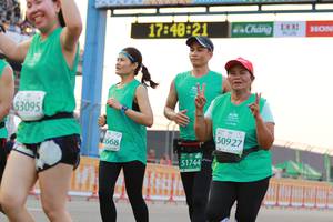 BIB: 174821, 53095, 50927, 2668, 51744, 
                            <button type="button" onclick="openModal(10538280)" class="btn btn-primary btn-sm float-right btn-popup" data-toggle="modal" data-target=".modal-high-quality">
                        <i class="fas fa-shopping-cart"></i> Add to Cart
                    </button>
                                            <button type="button" onclick="isThisMe(10538280, true)" class="btn btn-success btn-sm float-right btn-popup btn-isme hidden" data-toggle="tooltip" data-placement="bottom" title="นี่คือรูปของคุณใช่ไหม คลิกที่นี่เพื่อเอาเข้าอัลบั้ม">
                        <i class="fas fa-plus"></i> Add to album
                    </button>
                    <button type="button" onclick="isThisMe(10538280, false)" class="btn btn-warning btn-sm float-right btn-popup btn-isnotme hidden">
                        <i class="fas fa-ban"></i> Remove from album
                    </button>