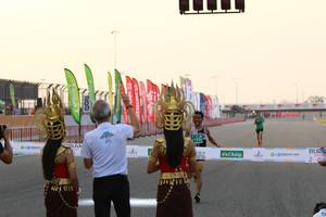 BIB: 51556
                            <button type="button" onclick="openModal(10530311)" class="btn btn-primary btn-sm float-right btn-popup" data-toggle="modal" data-target=".modal-high-quality">
                        <i class="fas fa-shopping-cart"></i> Add to Cart
                    </button>
                                            <button type="button" onclick="isThisMe(10530311, true)" class="btn btn-success btn-sm float-right btn-popup btn-isme hidden" data-toggle="tooltip" data-placement="bottom" title="นี่คือรูปของคุณใช่ไหม คลิกที่นี่เพื่อเอาเข้าอัลบั้ม">
                        <i class="fas fa-plus"></i> Add to album
                    </button>
                    <button type="button" onclick="isThisMe(10530311, false)" class="btn btn-warning btn-sm float-right btn-popup btn-isnotme hidden">
                        <i class="fas fa-ban"></i> Remove from album
                    </button>