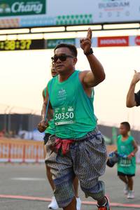 BIB: 2020, 38137, 50350
                            <button type="button" onclick="openModal(10537590)" class="btn btn-primary btn-sm float-right btn-popup" data-toggle="modal" data-target=".modal-high-quality">
                        <i class="fas fa-shopping-cart"></i> Add to Cart
                    </button>
                                            <button type="button" onclick="isThisMe(10537590, true)" class="btn btn-success btn-sm float-right btn-popup btn-isme hidden" data-toggle="tooltip" data-placement="bottom" title="นี่คือรูปของคุณใช่ไหม คลิกที่นี่เพื่อเอาเข้าอัลบั้ม">
                        <i class="fas fa-plus"></i> Add to album
                    </button>
                    <button type="button" onclick="isThisMe(10537590, false)" class="btn btn-warning btn-sm float-right btn-popup btn-isnotme hidden">
                        <i class="fas fa-ban"></i> Remove from album
                    </button>