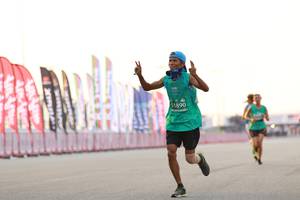 BIB: 1890
                            <button type="button" onclick="openModal(10530444)" class="btn btn-primary btn-sm float-right btn-popup" data-toggle="modal" data-target=".modal-high-quality">
                        <i class="fas fa-shopping-cart"></i> Add to Cart
                    </button>
                                            <button type="button" onclick="isThisMe(10530444, true)" class="btn btn-success btn-sm float-right btn-popup btn-isme hidden" data-toggle="tooltip" data-placement="bottom" title="นี่คือรูปของคุณใช่ไหม คลิกที่นี่เพื่อเอาเข้าอัลบั้ม">
                        <i class="fas fa-plus"></i> Add to album
                    </button>
                    <button type="button" onclick="isThisMe(10530444, false)" class="btn btn-warning btn-sm float-right btn-popup btn-isnotme hidden">
                        <i class="fas fa-ban"></i> Remove from album
                    </button>