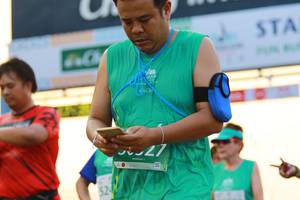 BIB: 524
                            <button type="button" onclick="openModal(10535126)" class="btn btn-primary btn-sm float-right btn-popup" data-toggle="modal" data-target=".modal-high-quality">
                        <i class="fas fa-shopping-cart"></i> Add to Cart
                    </button>
                                            <button type="button" onclick="isThisMe(10535126, true)" class="btn btn-success btn-sm float-right btn-popup btn-isme hidden" data-toggle="tooltip" data-placement="bottom" title="นี่คือรูปของคุณใช่ไหม คลิกที่นี่เพื่อเอาเข้าอัลบั้ม">
                        <i class="fas fa-plus"></i> Add to album
                    </button>
                    <button type="button" onclick="isThisMe(10535126, false)" class="btn btn-warning btn-sm float-right btn-popup btn-isnotme hidden">
                        <i class="fas fa-ban"></i> Remove from album
                    </button>