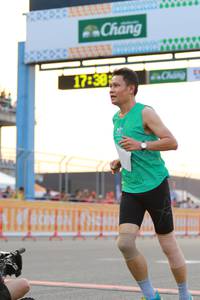 BIB: 17433
                            <button type="button" onclick="openModal(10533184)" class="btn btn-primary btn-sm float-right btn-popup" data-toggle="modal" data-target=".modal-high-quality">
                        <i class="fas fa-shopping-cart"></i> Add to Cart
                    </button>
                                            <button type="button" onclick="isThisMe(10533184, true)" class="btn btn-success btn-sm float-right btn-popup btn-isme hidden" data-toggle="tooltip" data-placement="bottom" title="นี่คือรูปของคุณใช่ไหม คลิกที่นี่เพื่อเอาเข้าอัลบั้ม">
                        <i class="fas fa-plus"></i> Add to album
                    </button>
                    <button type="button" onclick="isThisMe(10533184, false)" class="btn btn-warning btn-sm float-right btn-popup btn-isnotme hidden">
                        <i class="fas fa-ban"></i> Remove from album
                    </button>