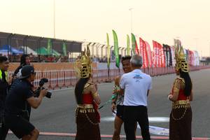 BIB: 
                            <button type="button" onclick="openModal(10530325)" class="btn btn-primary btn-sm float-right btn-popup" data-toggle="modal" data-target=".modal-high-quality">
                        <i class="fas fa-shopping-cart"></i> Add to Cart
                    </button>
                                            <button type="button" onclick="isThisMe(10530325, true)" class="btn btn-success btn-sm float-right btn-popup btn-isme hidden" data-toggle="tooltip" data-placement="bottom" title="นี่คือรูปของคุณใช่ไหม คลิกที่นี่เพื่อเอาเข้าอัลบั้ม">
                        <i class="fas fa-plus"></i> Add to album
                    </button>
                    <button type="button" onclick="isThisMe(10530325, false)" class="btn btn-warning btn-sm float-right btn-popup btn-isnotme hidden">
                        <i class="fas fa-ban"></i> Remove from album
                    </button>