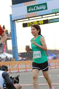 BIB: 172949, 2376
                            <button type="button" onclick="openModal(10533079)" class="btn btn-primary btn-sm float-right btn-popup" data-toggle="modal" data-target=".modal-high-quality">
                        <i class="fas fa-shopping-cart"></i> Add to Cart
                    </button>
                                            <button type="button" onclick="isThisMe(10533079, true)" class="btn btn-success btn-sm float-right btn-popup btn-isme hidden" data-toggle="tooltip" data-placement="bottom" title="นี่คือรูปของคุณใช่ไหม คลิกที่นี่เพื่อเอาเข้าอัลบั้ม">
                        <i class="fas fa-plus"></i> Add to album
                    </button>
                    <button type="button" onclick="isThisMe(10533079, false)" class="btn btn-warning btn-sm float-right btn-popup btn-isnotme hidden">
                        <i class="fas fa-ban"></i> Remove from album
                    </button>