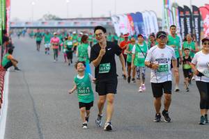 BIB: 50436, 2035, 0013
                            <button type="button" onclick="openModal(10539056)" class="btn btn-primary btn-sm float-right btn-popup" data-toggle="modal" data-target=".modal-high-quality">
                        <i class="fas fa-shopping-cart"></i> Add to Cart
                    </button>
                                            <button type="button" onclick="isThisMe(10539056, true)" class="btn btn-success btn-sm float-right btn-popup btn-isme hidden" data-toggle="tooltip" data-placement="bottom" title="นี่คือรูปของคุณใช่ไหม คลิกที่นี่เพื่อเอาเข้าอัลบั้ม">
                        <i class="fas fa-plus"></i> Add to album
                    </button>
                    <button type="button" onclick="isThisMe(10539056, false)" class="btn btn-warning btn-sm float-right btn-popup btn-isnotme hidden">
                        <i class="fas fa-ban"></i> Remove from album
                    </button>