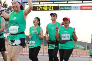 BIB: 1748, 53095, 50927, 2668, 51744, 
                            <button type="button" onclick="openModal(10538264)" class="btn btn-primary btn-sm float-right btn-popup" data-toggle="modal" data-target=".modal-high-quality">
                        <i class="fas fa-shopping-cart"></i> Add to Cart
                    </button>
                                            <button type="button" onclick="isThisMe(10538264, true)" class="btn btn-success btn-sm float-right btn-popup btn-isme hidden" data-toggle="tooltip" data-placement="bottom" title="นี่คือรูปของคุณใช่ไหม คลิกที่นี่เพื่อเอาเข้าอัลบั้ม">
                        <i class="fas fa-plus"></i> Add to album
                    </button>
                    <button type="button" onclick="isThisMe(10538264, false)" class="btn btn-warning btn-sm float-right btn-popup btn-isnotme hidden">
                        <i class="fas fa-ban"></i> Remove from album
                    </button>