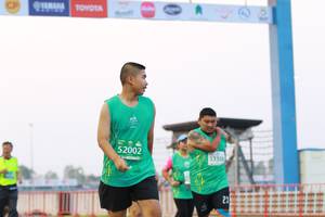 BIB: 52002, 53350
                            <button type="button" onclick="openModal(10538759)" class="btn btn-primary btn-sm float-right btn-popup" data-toggle="modal" data-target=".modal-high-quality">
                        <i class="fas fa-shopping-cart"></i> Add to Cart
                    </button>
                                            <button type="button" onclick="isThisMe(10538759, true)" class="btn btn-success btn-sm float-right btn-popup btn-isme hidden" data-toggle="tooltip" data-placement="bottom" title="นี่คือรูปของคุณใช่ไหม คลิกที่นี่เพื่อเอาเข้าอัลบั้ม">
                        <i class="fas fa-plus"></i> Add to album
                    </button>
                    <button type="button" onclick="isThisMe(10538759, false)" class="btn btn-warning btn-sm float-right btn-popup btn-isnotme hidden">
                        <i class="fas fa-ban"></i> Remove from album
                    </button>