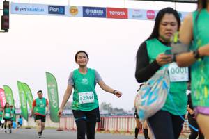 BIB: 0001, 52944
                            <button type="button" onclick="openModal(10538866)" class="btn btn-primary btn-sm float-right btn-popup" data-toggle="modal" data-target=".modal-high-quality">
                        <i class="fas fa-shopping-cart"></i> Add to Cart
                    </button>
                                            <button type="button" onclick="isThisMe(10538866, true)" class="btn btn-success btn-sm float-right btn-popup btn-isme hidden" data-toggle="tooltip" data-placement="bottom" title="นี่คือรูปของคุณใช่ไหม คลิกที่นี่เพื่อเอาเข้าอัลบั้ม">
                        <i class="fas fa-plus"></i> Add to album
                    </button>
                    <button type="button" onclick="isThisMe(10538866, false)" class="btn btn-warning btn-sm float-right btn-popup btn-isnotme hidden">
                        <i class="fas fa-ban"></i> Remove from album
                    </button>