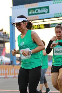 BIB: 5065
                            <button type="button" onclick="openModal(10534864)" class="btn btn-primary btn-sm float-right btn-popup" data-toggle="modal" data-target=".modal-high-quality">
                        <i class="fas fa-shopping-cart"></i> Add to Cart
                    </button>
                                            <button type="button" onclick="isThisMe(10534864, true)" class="btn btn-success btn-sm float-right btn-popup btn-isme hidden" data-toggle="tooltip" data-placement="bottom" title="นี่คือรูปของคุณใช่ไหม คลิกที่นี่เพื่อเอาเข้าอัลบั้ม">
                        <i class="fas fa-plus"></i> Add to album
                    </button>
                    <button type="button" onclick="isThisMe(10534864, false)" class="btn btn-warning btn-sm float-right btn-popup btn-isnotme hidden">
                        <i class="fas fa-ban"></i> Remove from album
                    </button>