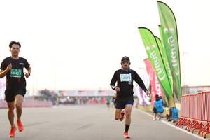 BIB: 50423, 52473
                            <button type="button" onclick="openModal(10530404)" class="btn btn-primary btn-sm float-right btn-popup" data-toggle="modal" data-target=".modal-high-quality">
                        <i class="fas fa-shopping-cart"></i> Add to Cart
                    </button>
                                            <button type="button" onclick="isThisMe(10530404, true)" class="btn btn-success btn-sm float-right btn-popup btn-isme hidden" data-toggle="tooltip" data-placement="bottom" title="นี่คือรูปของคุณใช่ไหม คลิกที่นี่เพื่อเอาเข้าอัลบั้ม">
                        <i class="fas fa-plus"></i> Add to album
                    </button>
                    <button type="button" onclick="isThisMe(10530404, false)" class="btn btn-warning btn-sm float-right btn-popup btn-isnotme hidden">
                        <i class="fas fa-ban"></i> Remove from album
                    </button>