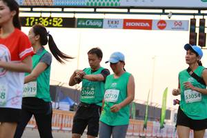 BIB: 173652, 509, 51660, 52759, 53054
                            <button type="button" onclick="openModal(10535667)" class="btn btn-primary btn-sm float-right btn-popup" data-toggle="modal" data-target=".modal-high-quality">
                        <i class="fas fa-shopping-cart"></i> Add to Cart
                    </button>
                                            <button type="button" onclick="isThisMe(10535667, true)" class="btn btn-success btn-sm float-right btn-popup btn-isme hidden" data-toggle="tooltip" data-placement="bottom" title="นี่คือรูปของคุณใช่ไหม คลิกที่นี่เพื่อเอาเข้าอัลบั้ม">
                        <i class="fas fa-plus"></i> Add to album
                    </button>
                    <button type="button" onclick="isThisMe(10535667, false)" class="btn btn-warning btn-sm float-right btn-popup btn-isnotme hidden">
                        <i class="fas fa-ban"></i> Remove from album
                    </button>