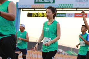 BIB: 2020, 1713515, 240, 2007, 51128
                            <button type="button" onclick="openModal(10535245)" class="btn btn-primary btn-sm float-right btn-popup" data-toggle="modal" data-target=".modal-high-quality">
                        <i class="fas fa-shopping-cart"></i> Add to Cart
                    </button>
                                            <button type="button" onclick="isThisMe(10535245, true)" class="btn btn-success btn-sm float-right btn-popup btn-isme hidden" data-toggle="tooltip" data-placement="bottom" title="นี่คือรูปของคุณใช่ไหม คลิกที่นี่เพื่อเอาเข้าอัลบั้ม">
                        <i class="fas fa-plus"></i> Add to album
                    </button>
                    <button type="button" onclick="isThisMe(10535245, false)" class="btn btn-warning btn-sm float-right btn-popup btn-isnotme hidden">
                        <i class="fas fa-ban"></i> Remove from album
                    </button>