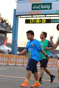 BIB: 1738, 978
                            <button type="button" onclick="openModal(10537411)" class="btn btn-primary btn-sm float-right btn-popup" data-toggle="modal" data-target=".modal-high-quality">
                        <i class="fas fa-shopping-cart"></i> Add to Cart
                    </button>
                                            <button type="button" onclick="isThisMe(10537411, true)" class="btn btn-success btn-sm float-right btn-popup btn-isme hidden" data-toggle="tooltip" data-placement="bottom" title="นี่คือรูปของคุณใช่ไหม คลิกที่นี่เพื่อเอาเข้าอัลบั้ม">
                        <i class="fas fa-plus"></i> Add to album
                    </button>
                    <button type="button" onclick="isThisMe(10537411, false)" class="btn btn-warning btn-sm float-right btn-popup btn-isnotme hidden">
                        <i class="fas fa-ban"></i> Remove from album
                    </button>