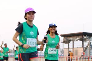 BIB: 52351, 52522
                            <button type="button" onclick="openModal(10538619)" class="btn btn-primary btn-sm float-right btn-popup" data-toggle="modal" data-target=".modal-high-quality">
                        <i class="fas fa-shopping-cart"></i> Add to Cart
                    </button>
                                            <button type="button" onclick="isThisMe(10538619, true)" class="btn btn-success btn-sm float-right btn-popup btn-isme hidden" data-toggle="tooltip" data-placement="bottom" title="นี่คือรูปของคุณใช่ไหม คลิกที่นี่เพื่อเอาเข้าอัลบั้ม">
                        <i class="fas fa-plus"></i> Add to album
                    </button>
                    <button type="button" onclick="isThisMe(10538619, false)" class="btn btn-warning btn-sm float-right btn-popup btn-isnotme hidden">
                        <i class="fas fa-ban"></i> Remove from album
                    </button>