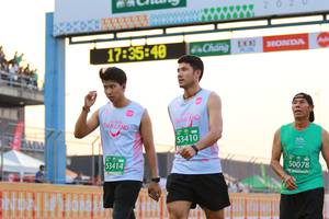 BIB: 173548, 53410, 53414, 50078
                            <button type="button" onclick="openModal(10535149)" class="btn btn-primary btn-sm float-right btn-popup" data-toggle="modal" data-target=".modal-high-quality">
                        <i class="fas fa-shopping-cart"></i> Add to Cart
                    </button>
                                            <button type="button" onclick="isThisMe(10535149, true)" class="btn btn-success btn-sm float-right btn-popup btn-isme hidden" data-toggle="tooltip" data-placement="bottom" title="นี่คือรูปของคุณใช่ไหม คลิกที่นี่เพื่อเอาเข้าอัลบั้ม">
                        <i class="fas fa-plus"></i> Add to album
                    </button>
                    <button type="button" onclick="isThisMe(10535149, false)" class="btn btn-warning btn-sm float-right btn-popup btn-isnotme hidden">
                        <i class="fas fa-ban"></i> Remove from album
                    </button>