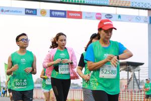 BIB: 50593, 52588, 50150, 
                            <button type="button" onclick="openModal(10538707)" class="btn btn-primary btn-sm float-right btn-popup" data-toggle="modal" data-target=".modal-high-quality">
                        <i class="fas fa-shopping-cart"></i> Add to Cart
                    </button>
                                            <button type="button" onclick="isThisMe(10538707, true)" class="btn btn-success btn-sm float-right btn-popup btn-isme hidden" data-toggle="tooltip" data-placement="bottom" title="นี่คือรูปของคุณใช่ไหม คลิกที่นี่เพื่อเอาเข้าอัลบั้ม">
                        <i class="fas fa-plus"></i> Add to album
                    </button>
                    <button type="button" onclick="isThisMe(10538707, false)" class="btn btn-warning btn-sm float-right btn-popup btn-isnotme hidden">
                        <i class="fas fa-ban"></i> Remove from album
                    </button>