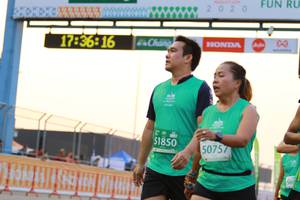 BIB: 2020, 173616, 51850, 50757
                            <button type="button" onclick="openModal(10535390)" class="btn btn-primary btn-sm float-right btn-popup" data-toggle="modal" data-target=".modal-high-quality">
                        <i class="fas fa-shopping-cart"></i> Add to Cart
                    </button>
                                            <button type="button" onclick="isThisMe(10535390, true)" class="btn btn-success btn-sm float-right btn-popup btn-isme hidden" data-toggle="tooltip" data-placement="bottom" title="นี่คือรูปของคุณใช่ไหม คลิกที่นี่เพื่อเอาเข้าอัลบั้ม">
                        <i class="fas fa-plus"></i> Add to album
                    </button>
                    <button type="button" onclick="isThisMe(10535390, false)" class="btn btn-warning btn-sm float-right btn-popup btn-isnotme hidden">
                        <i class="fas fa-ban"></i> Remove from album
                    </button>