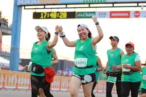 BIB: 1748, 53095, 1744
                            <button type="button" onclick="openModal(10538263)" class="btn btn-primary btn-sm float-right btn-popup" data-toggle="modal" data-target=".modal-high-quality">
                        <i class="fas fa-shopping-cart"></i> Add to Cart
                    </button>
                                            <button type="button" onclick="isThisMe(10538263, true)" class="btn btn-success btn-sm float-right btn-popup btn-isme hidden" data-toggle="tooltip" data-placement="bottom" title="นี่คือรูปของคุณใช่ไหม คลิกที่นี่เพื่อเอาเข้าอัลบั้ม">
                        <i class="fas fa-plus"></i> Add to album
                    </button>
                    <button type="button" onclick="isThisMe(10538263, false)" class="btn btn-warning btn-sm float-right btn-popup btn-isnotme hidden">
                        <i class="fas fa-ban"></i> Remove from album
                    </button>