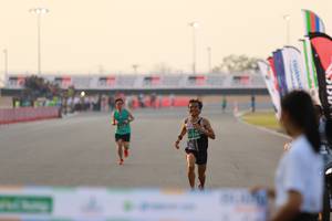 BIB: 81556
                            <button type="button" onclick="openModal(10530293)" class="btn btn-primary btn-sm float-right btn-popup" data-toggle="modal" data-target=".modal-high-quality">
                        <i class="fas fa-shopping-cart"></i> Add to Cart
                    </button>
                                            <button type="button" onclick="isThisMe(10530293, true)" class="btn btn-success btn-sm float-right btn-popup btn-isme hidden" data-toggle="tooltip" data-placement="bottom" title="นี่คือรูปของคุณใช่ไหม คลิกที่นี่เพื่อเอาเข้าอัลบั้ม">
                        <i class="fas fa-plus"></i> Add to album
                    </button>
                    <button type="button" onclick="isThisMe(10530293, false)" class="btn btn-warning btn-sm float-right btn-popup btn-isnotme hidden">
                        <i class="fas fa-ban"></i> Remove from album
                    </button>