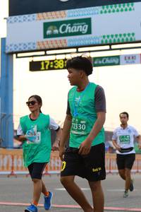 BIB: 1738, 72330, 1745
                            <button type="button" onclick="openModal(10537619)" class="btn btn-primary btn-sm float-right btn-popup" data-toggle="modal" data-target=".modal-high-quality">
                        <i class="fas fa-shopping-cart"></i> Add to Cart
                    </button>
                                            <button type="button" onclick="isThisMe(10537619, true)" class="btn btn-success btn-sm float-right btn-popup btn-isme hidden" data-toggle="tooltip" data-placement="bottom" title="นี่คือรูปของคุณใช่ไหม คลิกที่นี่เพื่อเอาเข้าอัลบั้ม">
                        <i class="fas fa-plus"></i> Add to album
                    </button>
                    <button type="button" onclick="isThisMe(10537619, false)" class="btn btn-warning btn-sm float-right btn-popup btn-isnotme hidden">
                        <i class="fas fa-ban"></i> Remove from album
                    </button>