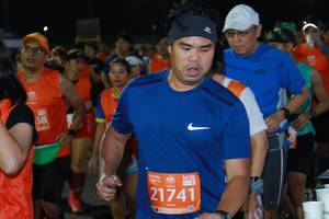 BIB: 21741
                            <button type="button" onclick="openModal(10662391)" class="btn btn-primary btn-sm float-right btn-popup" data-toggle="modal" data-target=".modal-high-quality">
                        <i class="fas fa-shopping-cart"></i> Add to Cart
                    </button>
                                            <button type="button" onclick="isThisMe(10662391, true)" class="btn btn-success btn-sm float-right btn-popup btn-isme hidden" data-toggle="tooltip" data-placement="bottom" title="นี่คือรูปของคุณใช่ไหม คลิกที่นี่เพื่อเอาเข้าอัลบั้ม">
                        <i class="fas fa-plus"></i> Add to album
                    </button>
                    <button type="button" onclick="isThisMe(10662391, false)" class="btn btn-warning btn-sm float-right btn-popup btn-isnotme hidden">
                        <i class="fas fa-ban"></i> Remove from album
                    </button>