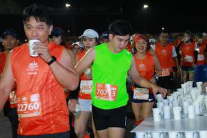 BIB: 5725, 2887, 707, 29099, 22760
                            <button type="button" onclick="openModal(10663444)" class="btn btn-primary btn-sm float-right btn-popup" data-toggle="modal" data-target=".modal-high-quality">
                        <i class="fas fa-shopping-cart"></i> Add to Cart
                    </button>
                                            <button type="button" onclick="isThisMe(10663444, true)" class="btn btn-success btn-sm float-right btn-popup btn-isme hidden" data-toggle="tooltip" data-placement="bottom" title="นี่คือรูปของคุณใช่ไหม คลิกที่นี่เพื่อเอาเข้าอัลบั้ม">
                        <i class="fas fa-plus"></i> Add to album
                    </button>
                    <button type="button" onclick="isThisMe(10663444, false)" class="btn btn-warning btn-sm float-right btn-popup btn-isnotme hidden">
                        <i class="fas fa-ban"></i> Remove from album
                    </button>