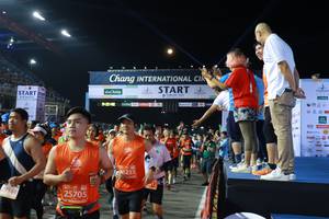 BIB: 5222, 5235, 25705
                            <button type="button" onclick="openModal(10649503)" class="btn btn-primary btn-sm float-right btn-popup" data-toggle="modal" data-target=".modal-high-quality">
                        <i class="fas fa-shopping-cart"></i> Add to Cart
                    </button>
                                            <button type="button" onclick="isThisMe(10649503, true)" class="btn btn-success btn-sm float-right btn-popup btn-isme hidden" data-toggle="tooltip" data-placement="bottom" title="นี่คือรูปของคุณใช่ไหม คลิกที่นี่เพื่อเอาเข้าอัลบั้ม">
                        <i class="fas fa-plus"></i> Add to album
                    </button>
                    <button type="button" onclick="isThisMe(10649503, false)" class="btn btn-warning btn-sm float-right btn-popup btn-isnotme hidden">
                        <i class="fas fa-ban"></i> Remove from album
                    </button>