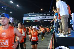BIB: 2422, 28912, 25703
                            <button type="button" onclick="openModal(10651690)" class="btn btn-primary btn-sm float-right btn-popup" data-toggle="modal" data-target=".modal-high-quality">
                        <i class="fas fa-shopping-cart"></i> Add to Cart
                    </button>
                                            <button type="button" onclick="isThisMe(10651690, true)" class="btn btn-success btn-sm float-right btn-popup btn-isme hidden" data-toggle="tooltip" data-placement="bottom" title="นี่คือรูปของคุณใช่ไหม คลิกที่นี่เพื่อเอาเข้าอัลบั้ม">
                        <i class="fas fa-plus"></i> Add to album
                    </button>
                    <button type="button" onclick="isThisMe(10651690, false)" class="btn btn-warning btn-sm float-right btn-popup btn-isnotme hidden">
                        <i class="fas fa-ban"></i> Remove from album
                    </button>