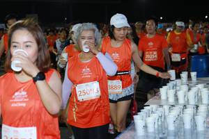 BIB: 20254, 3889, 250
                            <button type="button" onclick="openModal(10664003)" class="btn btn-primary btn-sm float-right btn-popup" data-toggle="modal" data-target=".modal-high-quality">
                        <i class="fas fa-shopping-cart"></i> Add to Cart
                    </button>
                                            <button type="button" onclick="isThisMe(10664003, true)" class="btn btn-success btn-sm float-right btn-popup btn-isme hidden" data-toggle="tooltip" data-placement="bottom" title="นี่คือรูปของคุณใช่ไหม คลิกที่นี่เพื่อเอาเข้าอัลบั้ม">
                        <i class="fas fa-plus"></i> Add to album
                    </button>
                    <button type="button" onclick="isThisMe(10664003, false)" class="btn btn-warning btn-sm float-right btn-popup btn-isnotme hidden">
                        <i class="fas fa-ban"></i> Remove from album
                    </button>