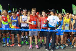 BIB: 407, 40336, 40185, 1408
                            <button type="button" onclick="openModal(10572282)" class="btn btn-primary btn-sm float-right btn-popup" data-toggle="modal" data-target=".modal-high-quality">
                        <i class="fas fa-shopping-cart"></i> Add to Cart
                    </button>
                                            <button type="button" onclick="isThisMe(10572282, true)" class="btn btn-success btn-sm float-right btn-popup btn-isme hidden" data-toggle="tooltip" data-placement="bottom" title="นี่คือรูปของคุณใช่ไหม คลิกที่นี่เพื่อเอาเข้าอัลบั้ม">
                        <i class="fas fa-plus"></i> Add to album
                    </button>
                    <button type="button" onclick="isThisMe(10572282, false)" class="btn btn-warning btn-sm float-right btn-popup btn-isnotme hidden">
                        <i class="fas fa-ban"></i> Remove from album
                    </button>