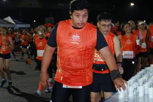 BIB: 28428, 255
                            <button type="button" onclick="openModal(10665002)" class="btn btn-primary btn-sm float-right btn-popup" data-toggle="modal" data-target=".modal-high-quality">
                        <i class="fas fa-shopping-cart"></i> Add to Cart
                    </button>
                                            <button type="button" onclick="isThisMe(10665002, true)" class="btn btn-success btn-sm float-right btn-popup btn-isme hidden" data-toggle="tooltip" data-placement="bottom" title="นี่คือรูปของคุณใช่ไหม คลิกที่นี่เพื่อเอาเข้าอัลบั้ม">
                        <i class="fas fa-plus"></i> Add to album
                    </button>
                    <button type="button" onclick="isThisMe(10665002, false)" class="btn btn-warning btn-sm float-right btn-popup btn-isnotme hidden">
                        <i class="fas fa-ban"></i> Remove from album
                    </button>