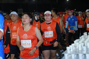 BIB: 25182, 70111, 25146, 2039, 840, 24518
                            <button type="button" onclick="openModal(10662805)" class="btn btn-primary btn-sm float-right btn-popup" data-toggle="modal" data-target=".modal-high-quality">
                        <i class="fas fa-shopping-cart"></i> Add to Cart
                    </button>
                                            <button type="button" onclick="isThisMe(10662805, true)" class="btn btn-success btn-sm float-right btn-popup btn-isme hidden" data-toggle="tooltip" data-placement="bottom" title="นี่คือรูปของคุณใช่ไหม คลิกที่นี่เพื่อเอาเข้าอัลบั้ม">
                        <i class="fas fa-plus"></i> Add to album
                    </button>
                    <button type="button" onclick="isThisMe(10662805, false)" class="btn btn-warning btn-sm float-right btn-popup btn-isnotme hidden">
                        <i class="fas fa-ban"></i> Remove from album
                    </button>