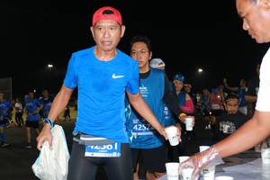 BIB: 42522
                            <button type="button" onclick="openModal(10572667)" class="btn btn-primary btn-sm float-right btn-popup" data-toggle="modal" data-target=".modal-high-quality">
                        <i class="fas fa-shopping-cart"></i> Add to Cart
                    </button>
                                            <button type="button" onclick="isThisMe(10572667, true)" class="btn btn-success btn-sm float-right btn-popup btn-isme hidden" data-toggle="tooltip" data-placement="bottom" title="นี่คือรูปของคุณใช่ไหม คลิกที่นี่เพื่อเอาเข้าอัลบั้ม">
                        <i class="fas fa-plus"></i> Add to album
                    </button>
                    <button type="button" onclick="isThisMe(10572667, false)" class="btn btn-warning btn-sm float-right btn-popup btn-isnotme hidden">
                        <i class="fas fa-ban"></i> Remove from album
                    </button>